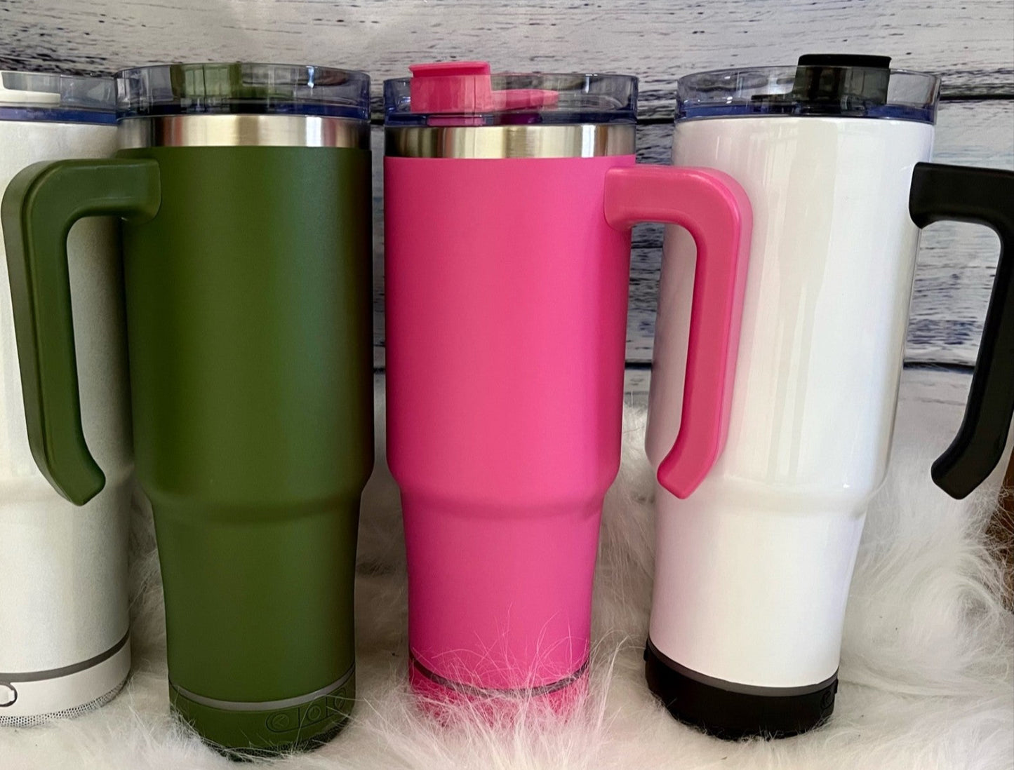 30 oz tumbler speaker with handle