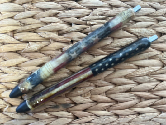 Americana flag epoxy pens