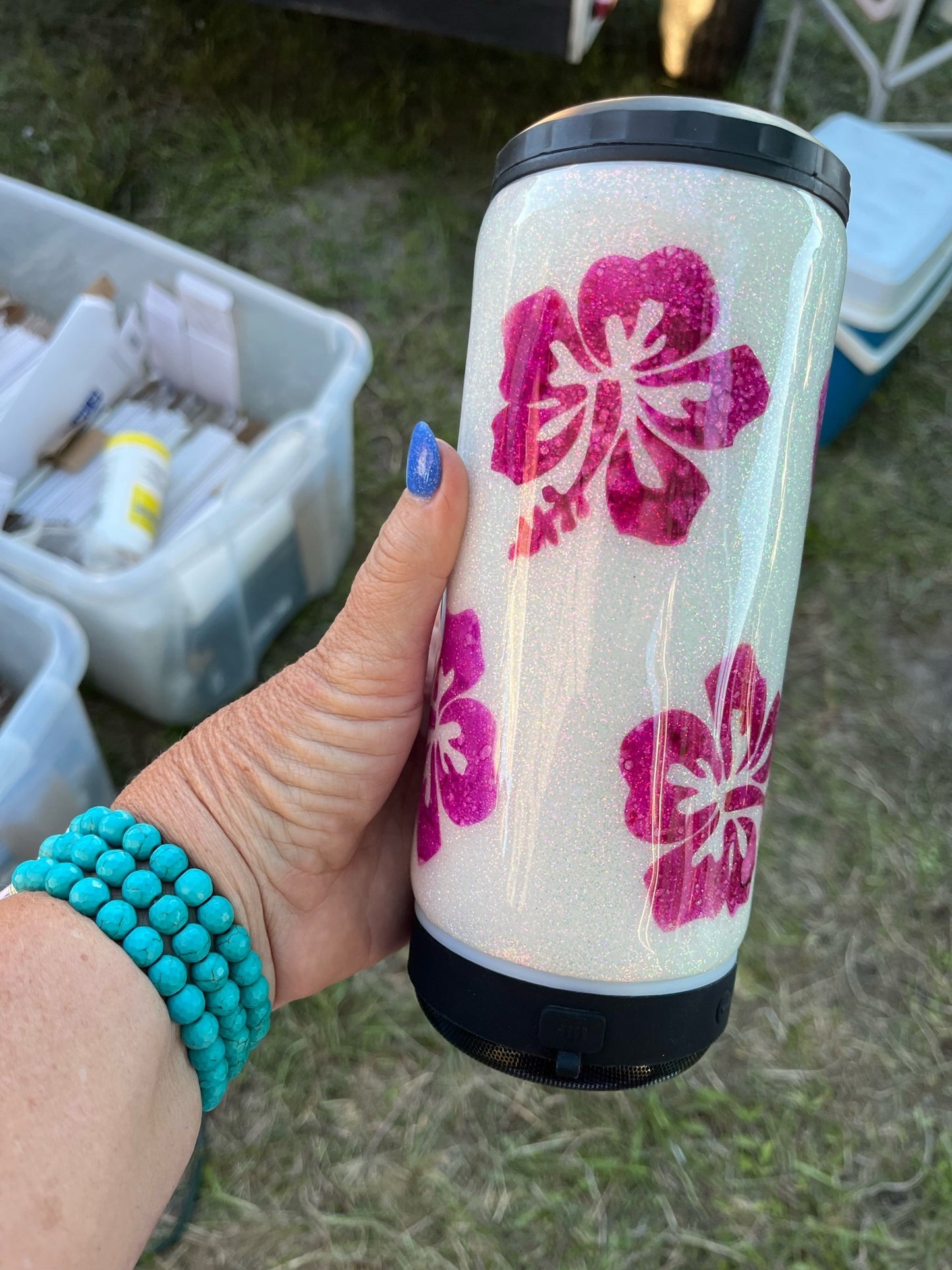 Hibiscus tumbler with speaker